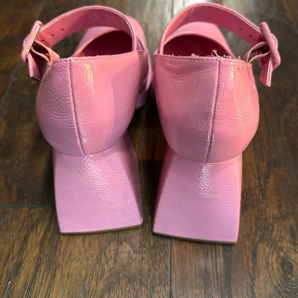 Mary Jane Khiara Shiny Textured Pink Platform Patent Leather Block Heeled Shoe